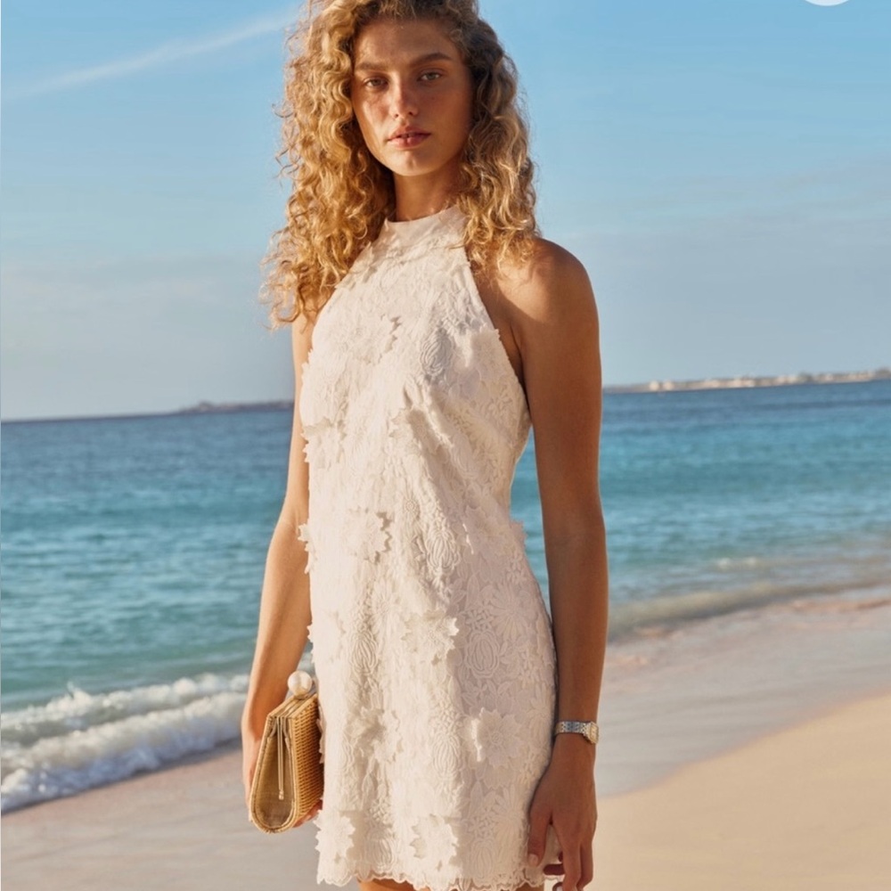 Elegant White Lace Dress